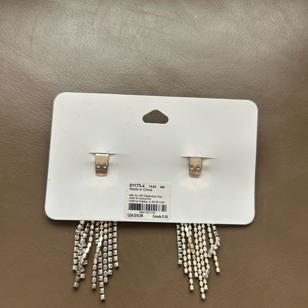 Crystal Rhinestone Shoe Clips - Picture 8 of 9